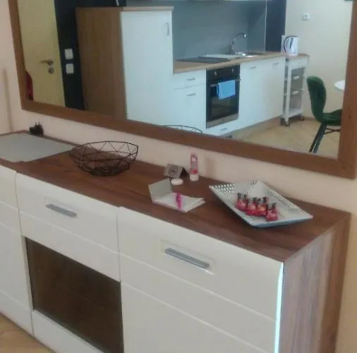 малена сарафово Apartamento *