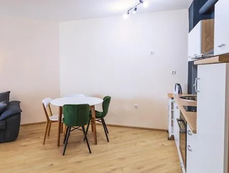 Apartmán малена сарафово Burgas City