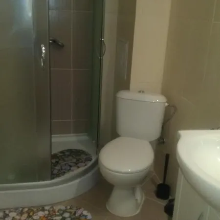малена сарафово Apartmán