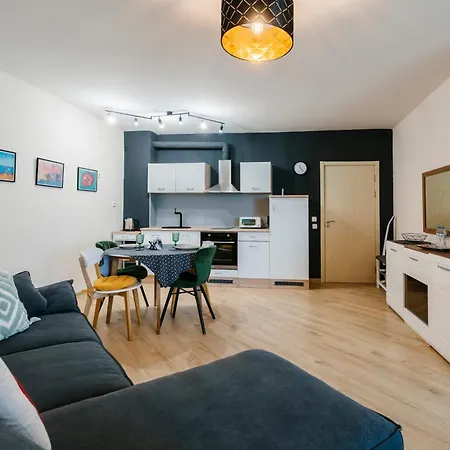 малена сарафово Lejlighed Burgas City