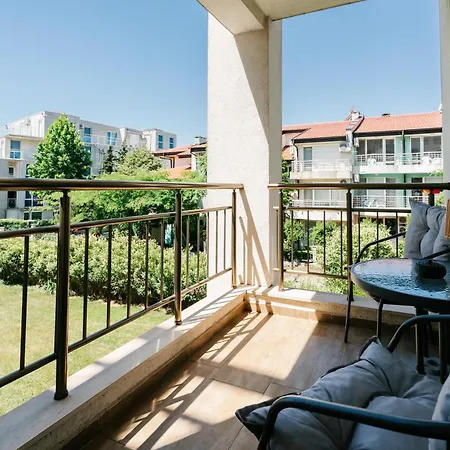 малена сарафово Burgas City