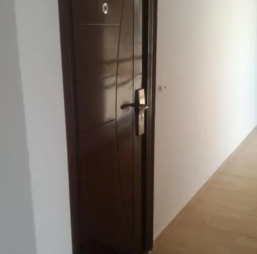 малена сарафово Appartamento *